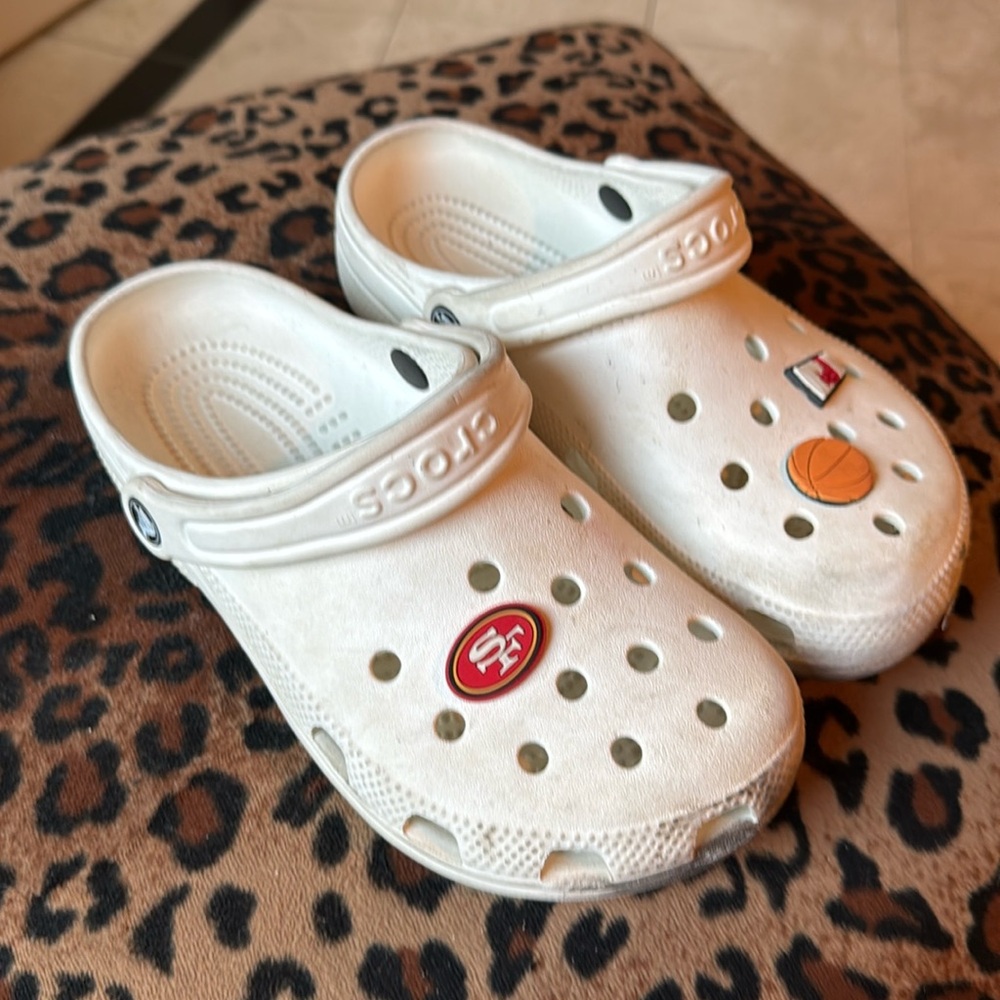Crocs size 5